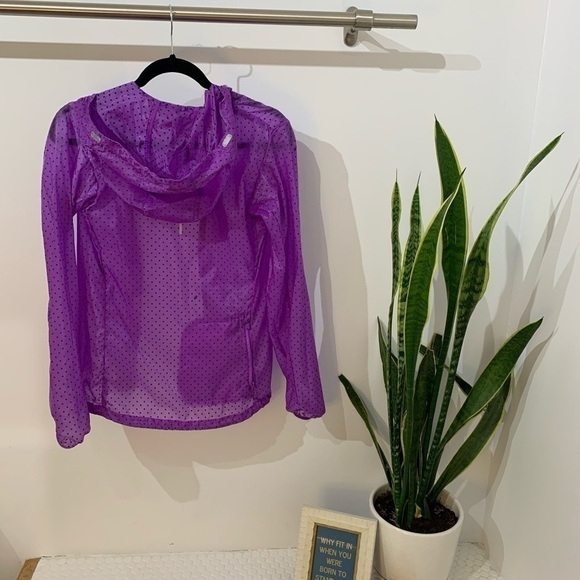 Nike Running Cyclone Vapor Windbreaker XS Jacket purple Polka Dot - Picture 4 of 5